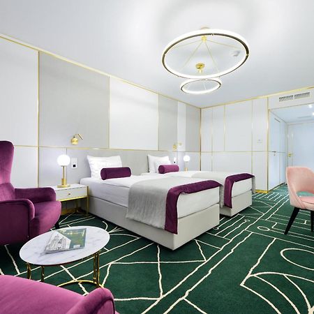 Hotel Ferreus Modern Art Deco Krakov Exteriér fotografie Deluxe room