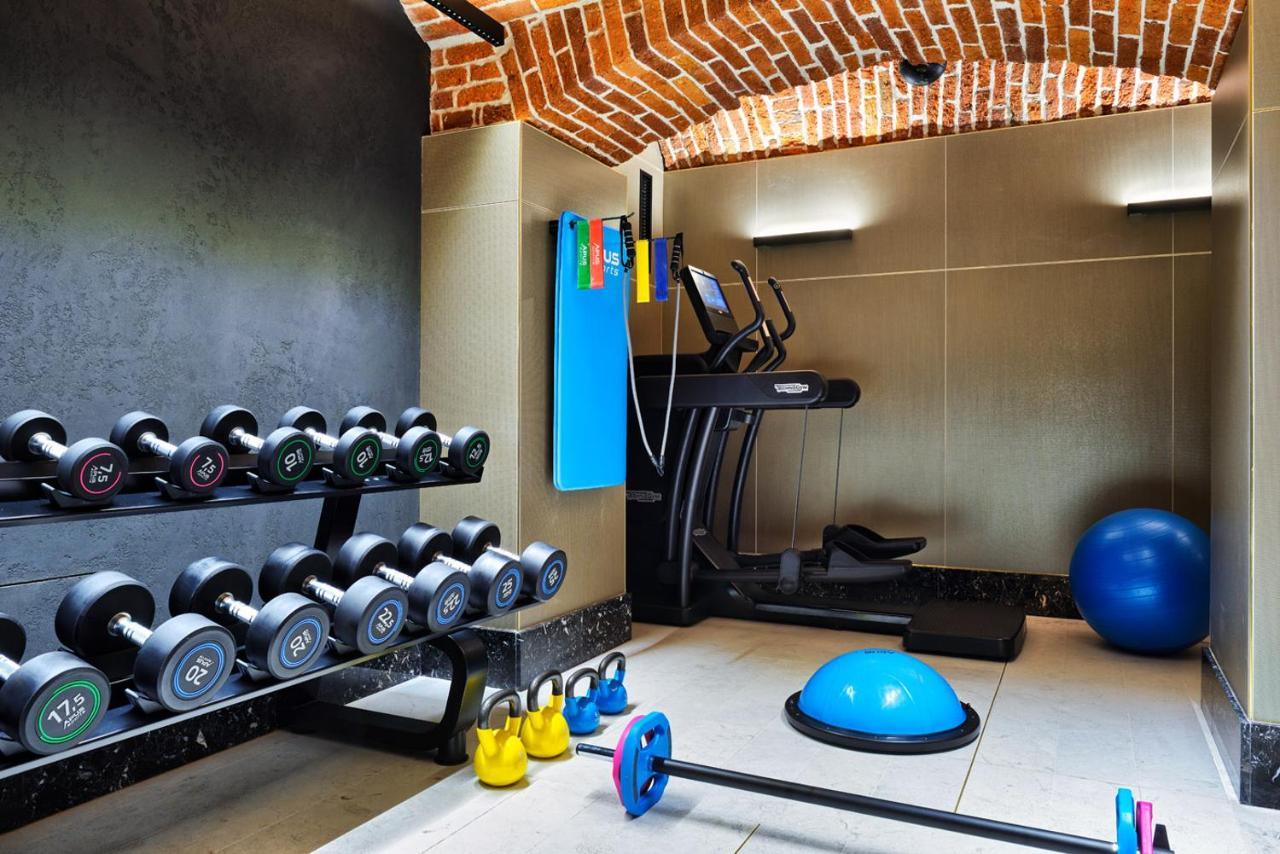 Hotel Ferreus Modern Art Deco Krakov Exteriér fotografie A home gym
