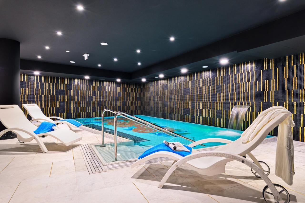 Hotel Ferreus Modern Art Deco Krakov Exteriér fotografie The spa at the hotel